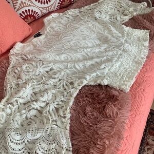 Lauren Michelle White Lace Short Sleeve Blouse